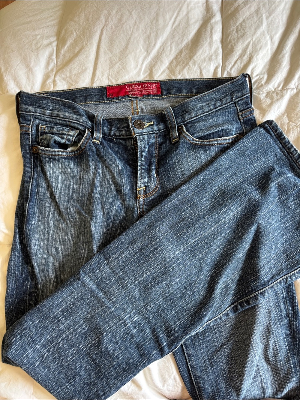 Vintage Guess Jeans 81 Low Rise Flare Bootcut Medium Wash Stretch Denim Size 24⁠